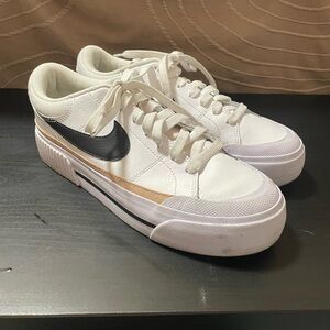 Nike Court Legacy Lift platform sneakers